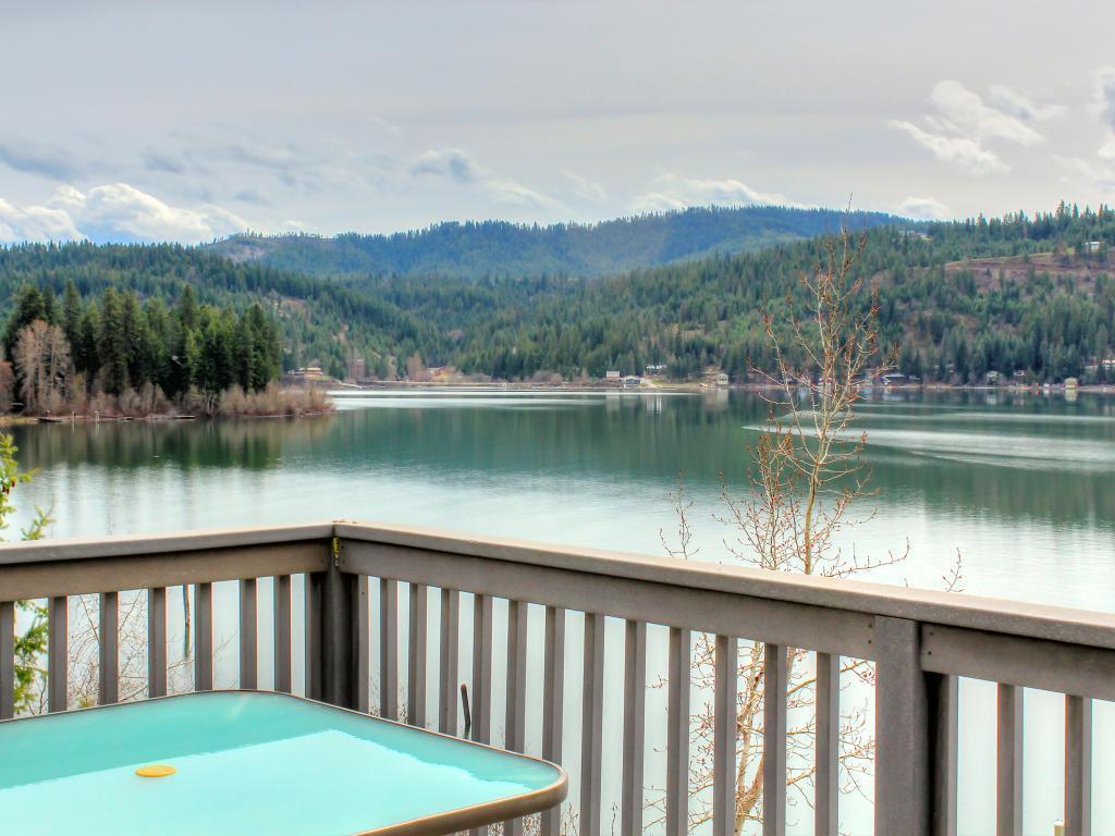 Beautiful Lake Coeur D'Alene Cabin On The Bay Hotel Mica Luaran gambar