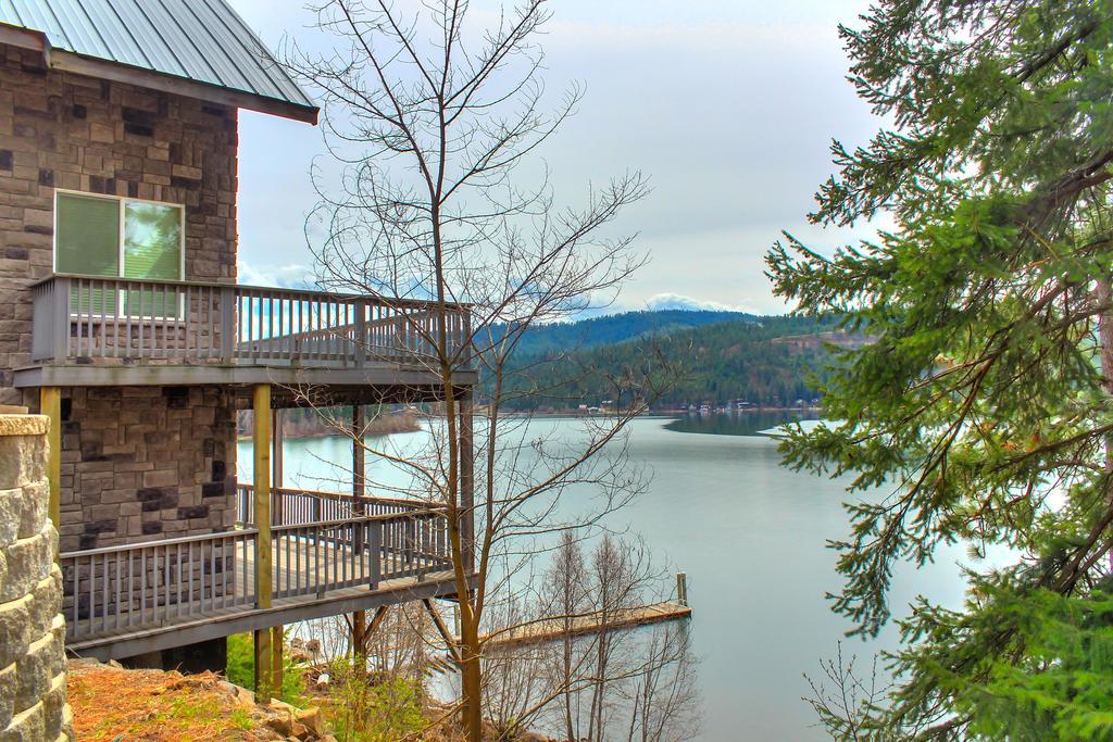 Beautiful Lake Coeur D'Alene Cabin On The Bay Hotel Mica Luaran gambar