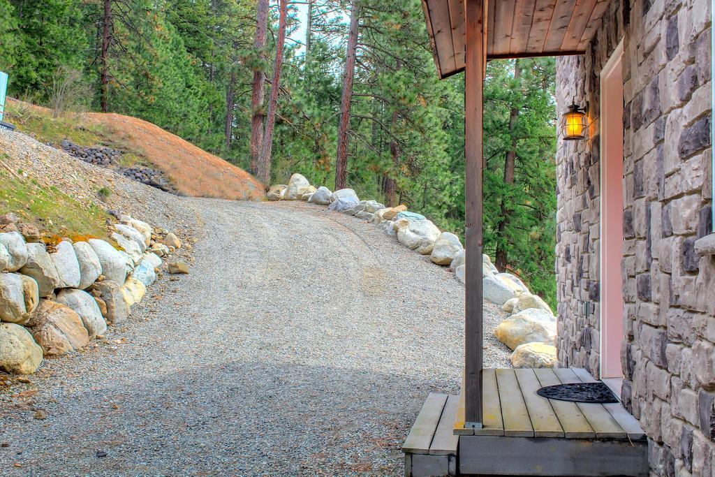 Beautiful Lake Coeur D'Alene Cabin On The Bay Hotel Mica Luaran gambar